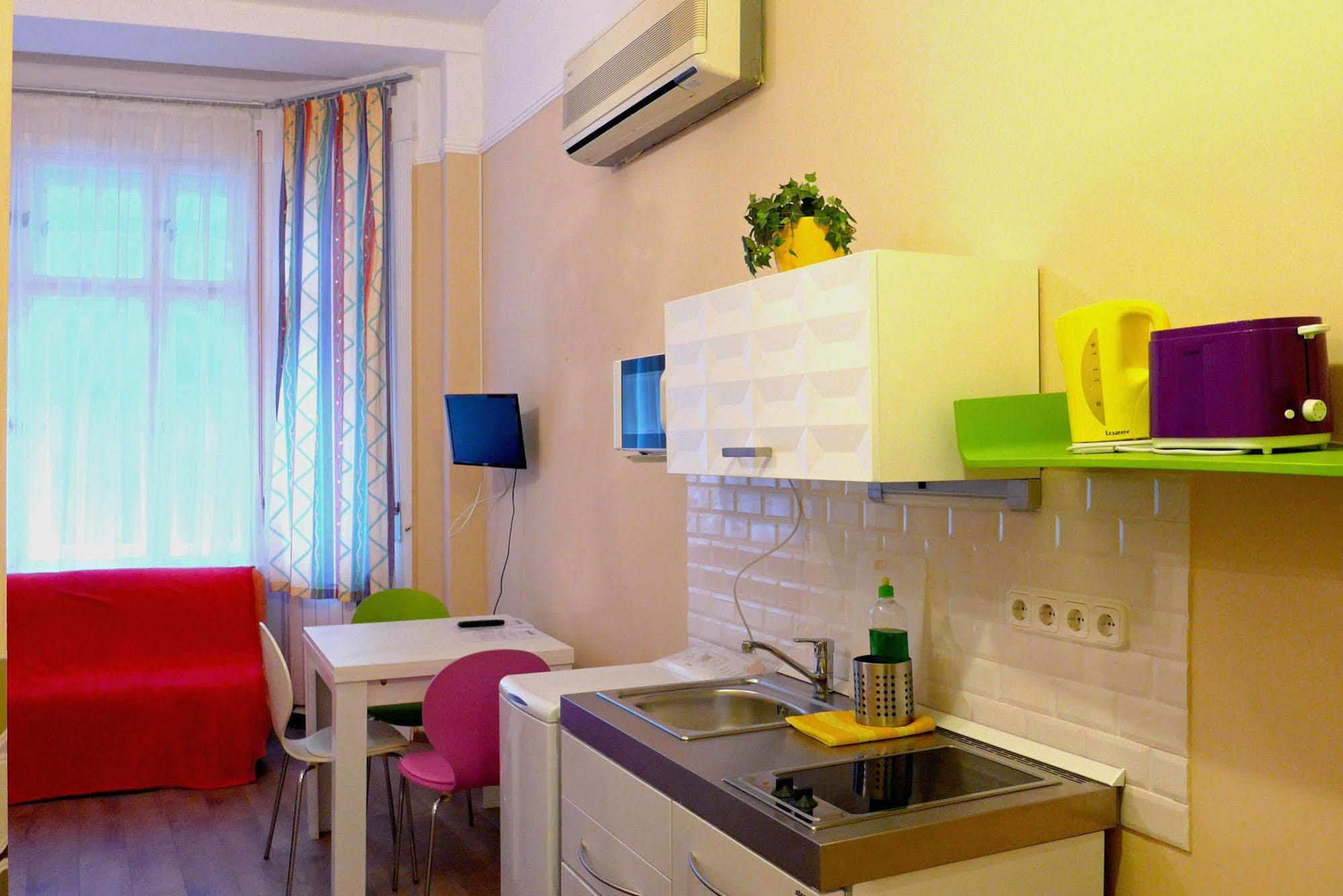 Aparthotel Amber Terrace Studio Budapest